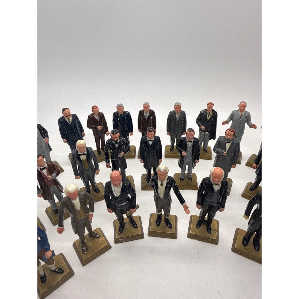 Vintage Louis Marx & Co US Presidents Miniature Figure Set 36 Pieces Painted - Picture 4 of 6